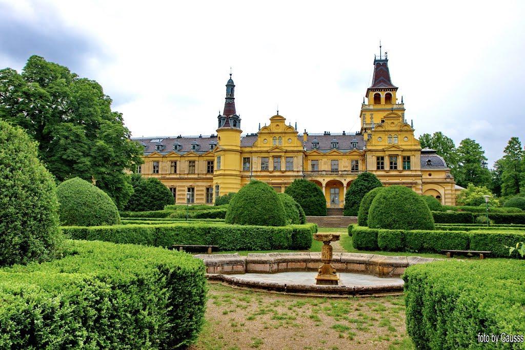 Nagy Haz Szabadkigyos Exterior photo